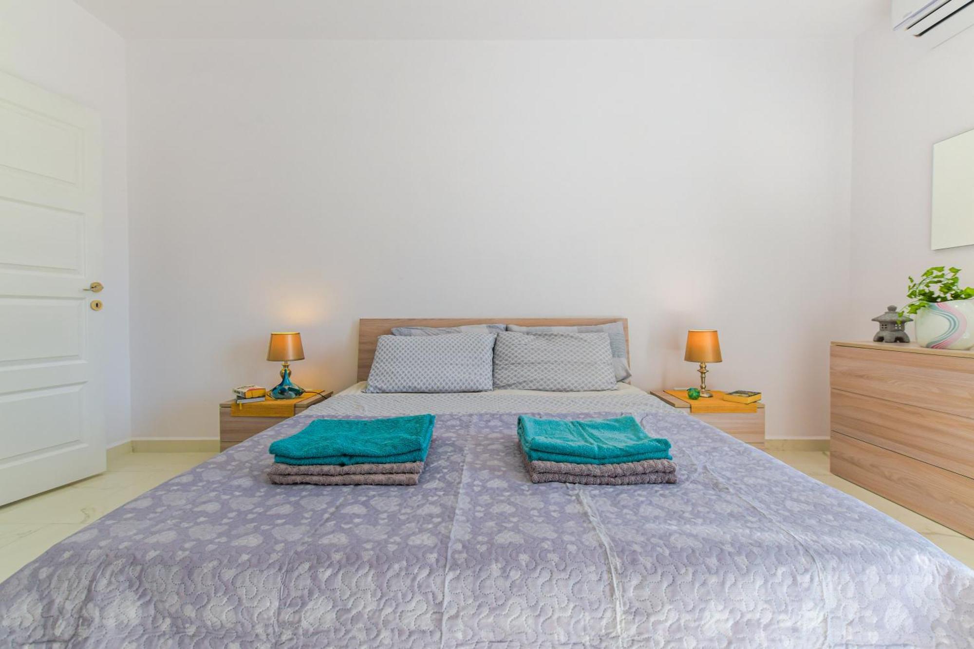 Spacious Brand New Apartment 3 Bdr 2Bth Bugibba 圣保罗湾城 外观 照片